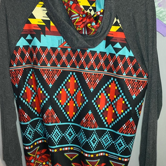 Aztec print pullover - Picture 2 of 2